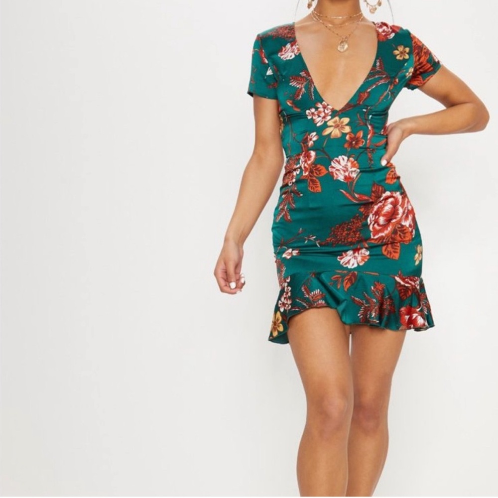 PrettyLittleThing Teal Floral Mini Dress